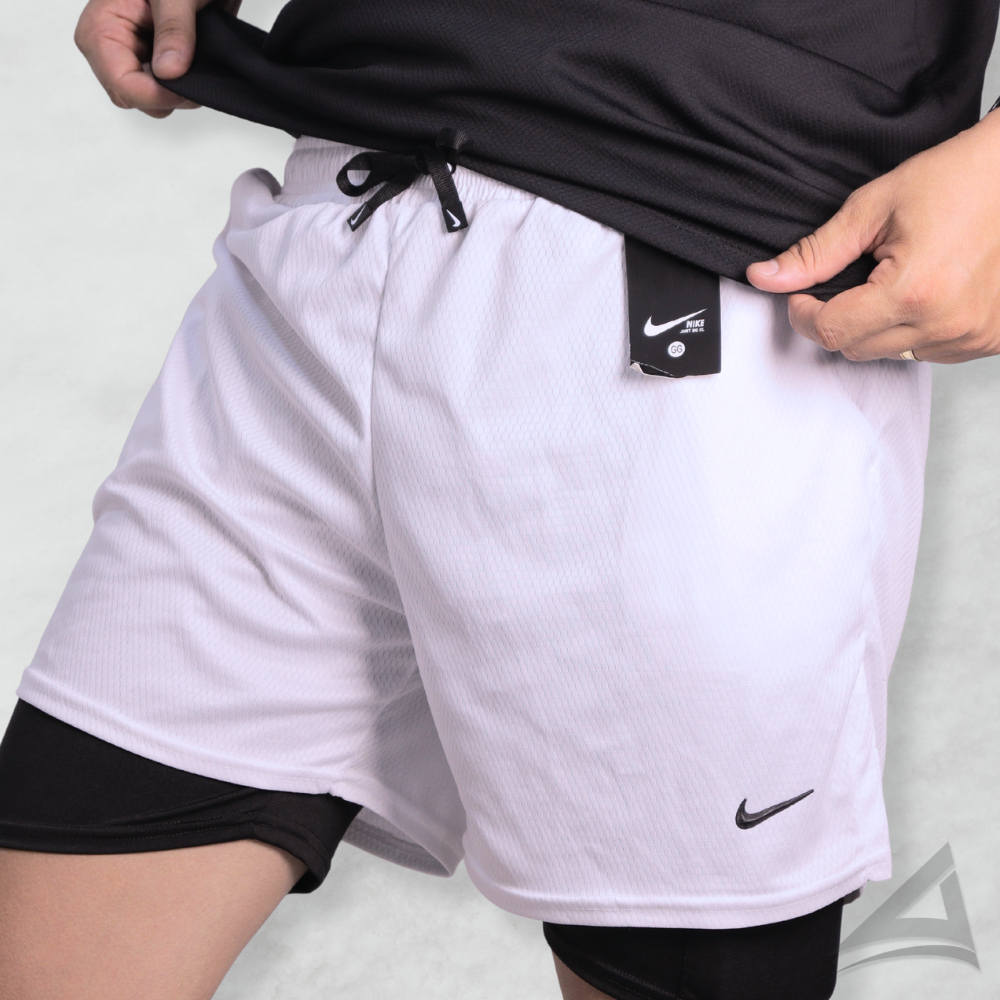 Shorts Dry-Fit compressão Nike