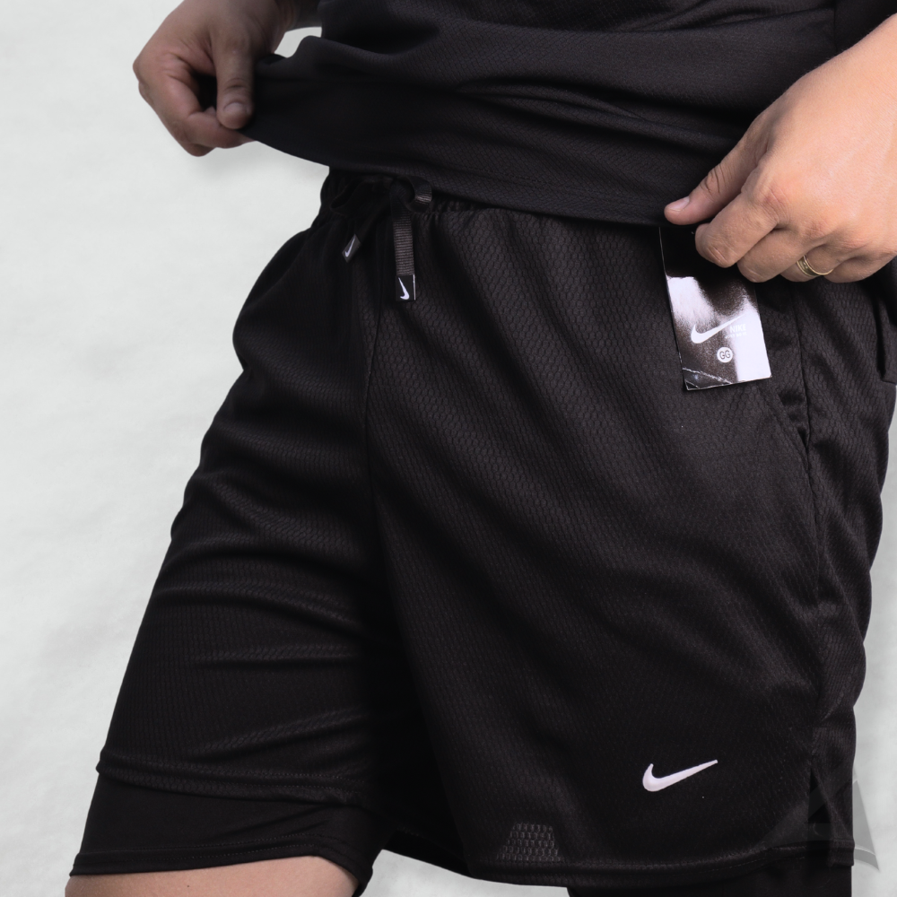 Shorts Dry-Fit compressão Nike