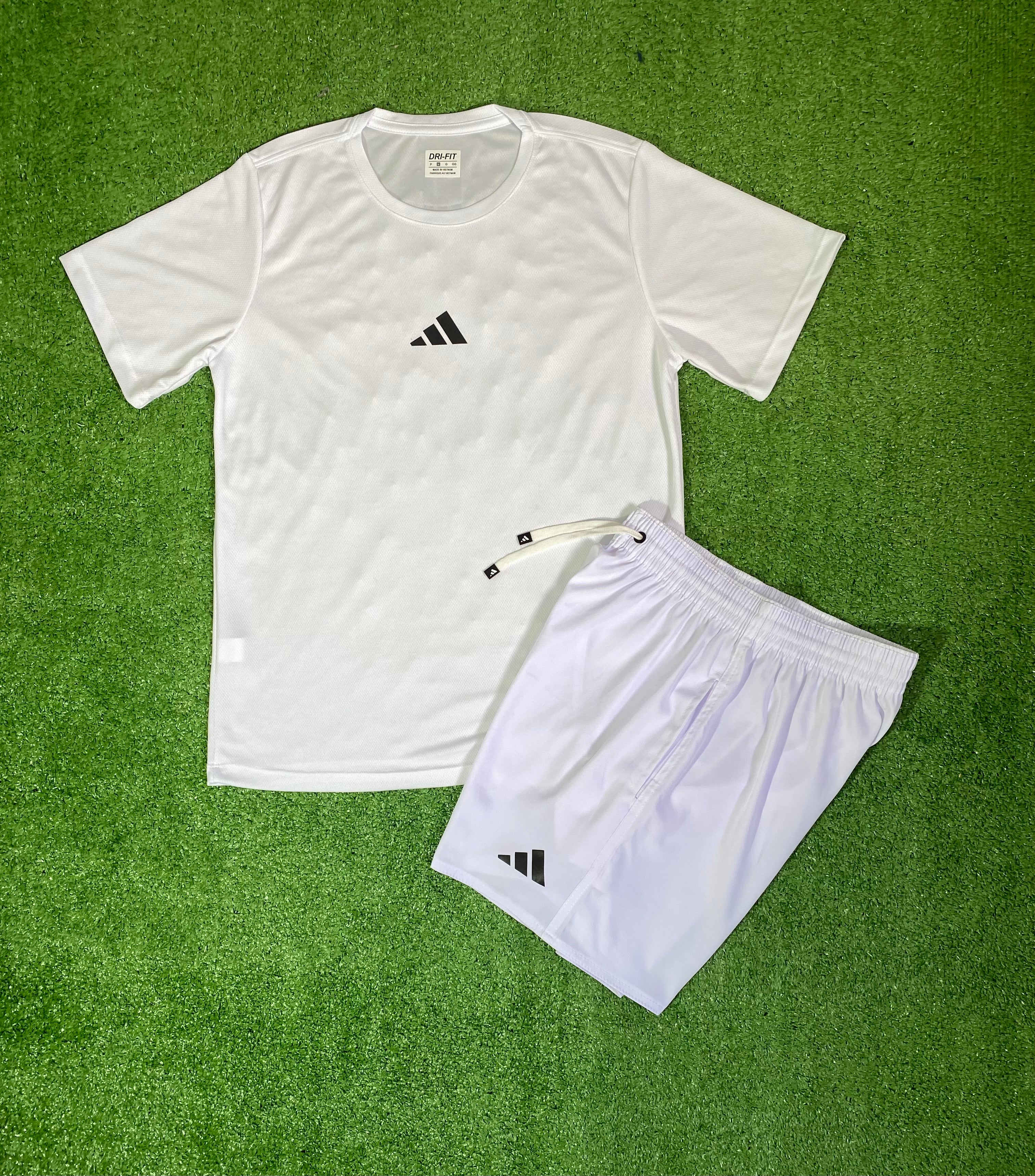 Conjunto Camiseta e Shorts Dri-fit - Adidas