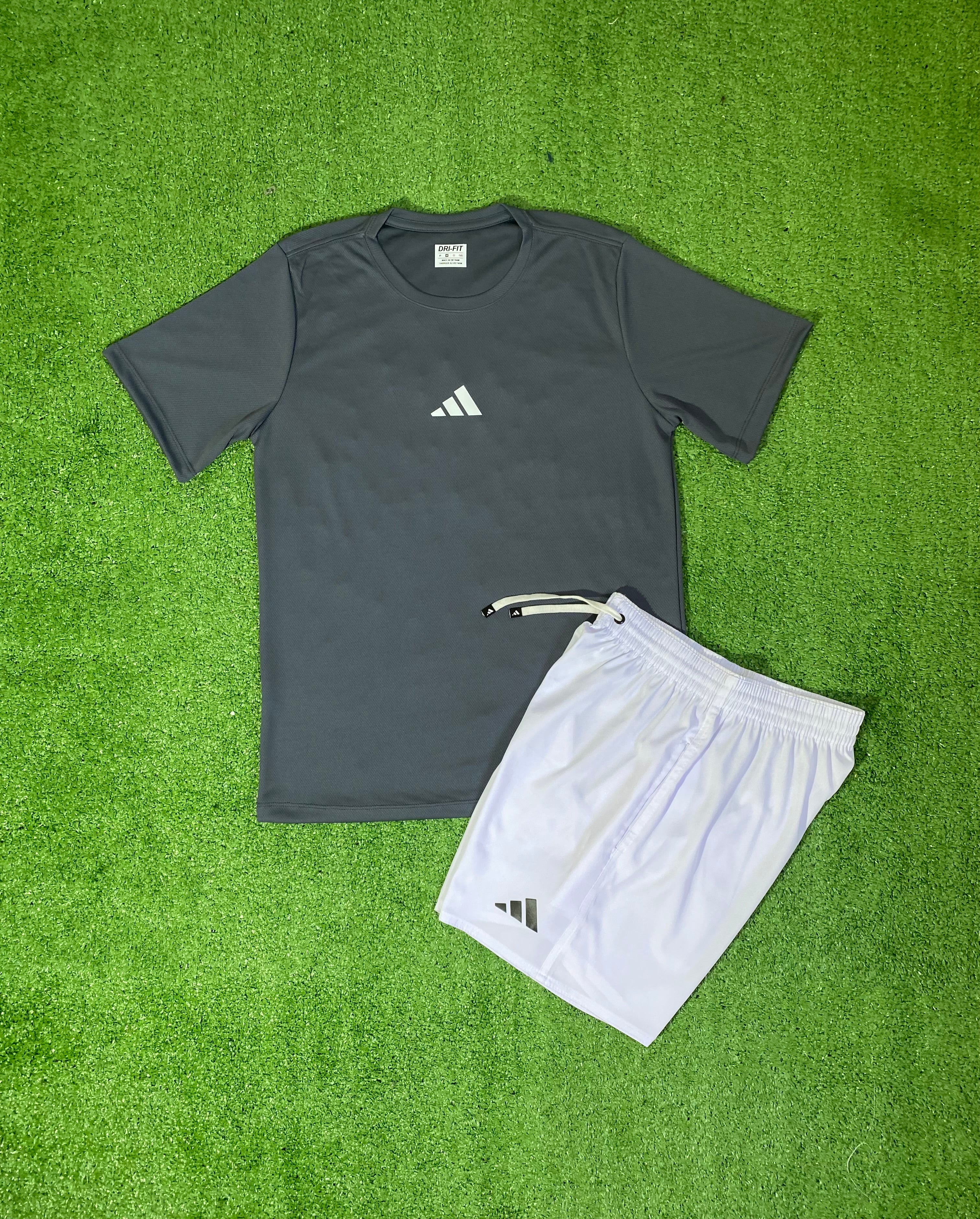 Conjunto Camiseta e Shorts Dri-fit - Adidas
