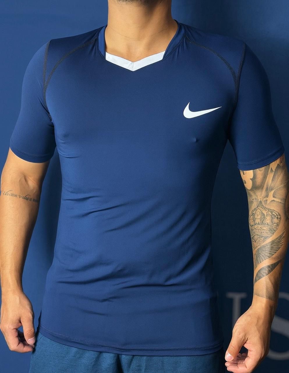 Camisa Nike Dri-Fit compressão T