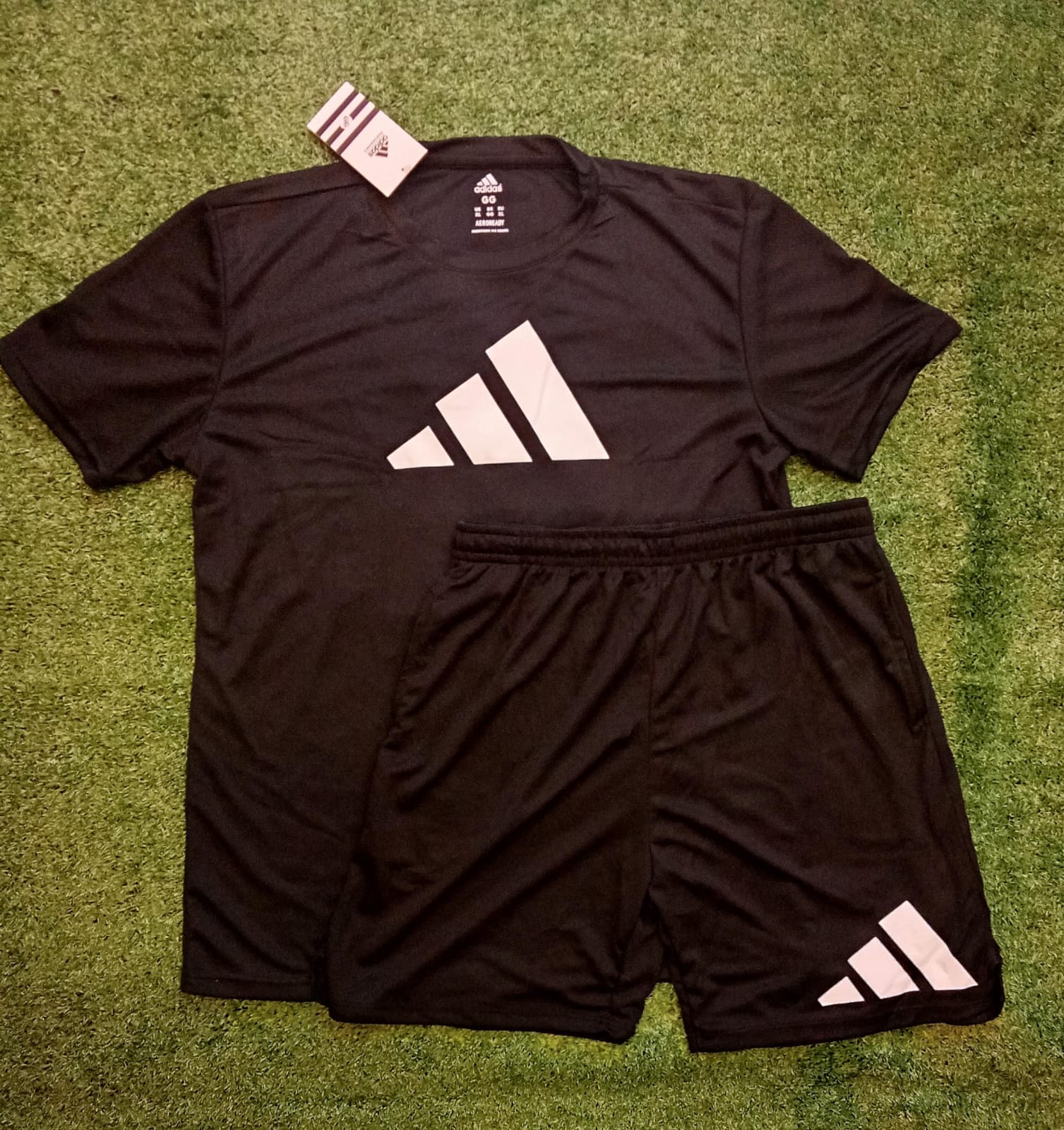 Conjunto Camiseta e Shorts Dri-fit - Adidas