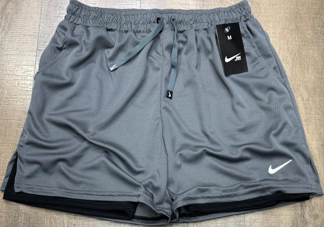 Shorts Dry-Fit compressão Nike