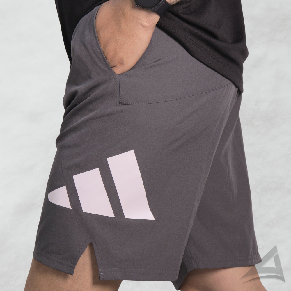 Shorts Dri-Fit corte lateral Adidas - Unidade