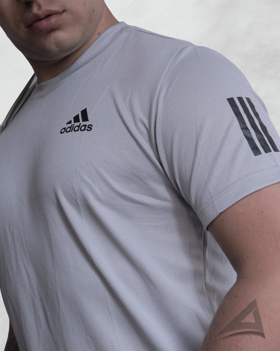Conjunto Dri-fit Camiseta e Shorts - Adidas