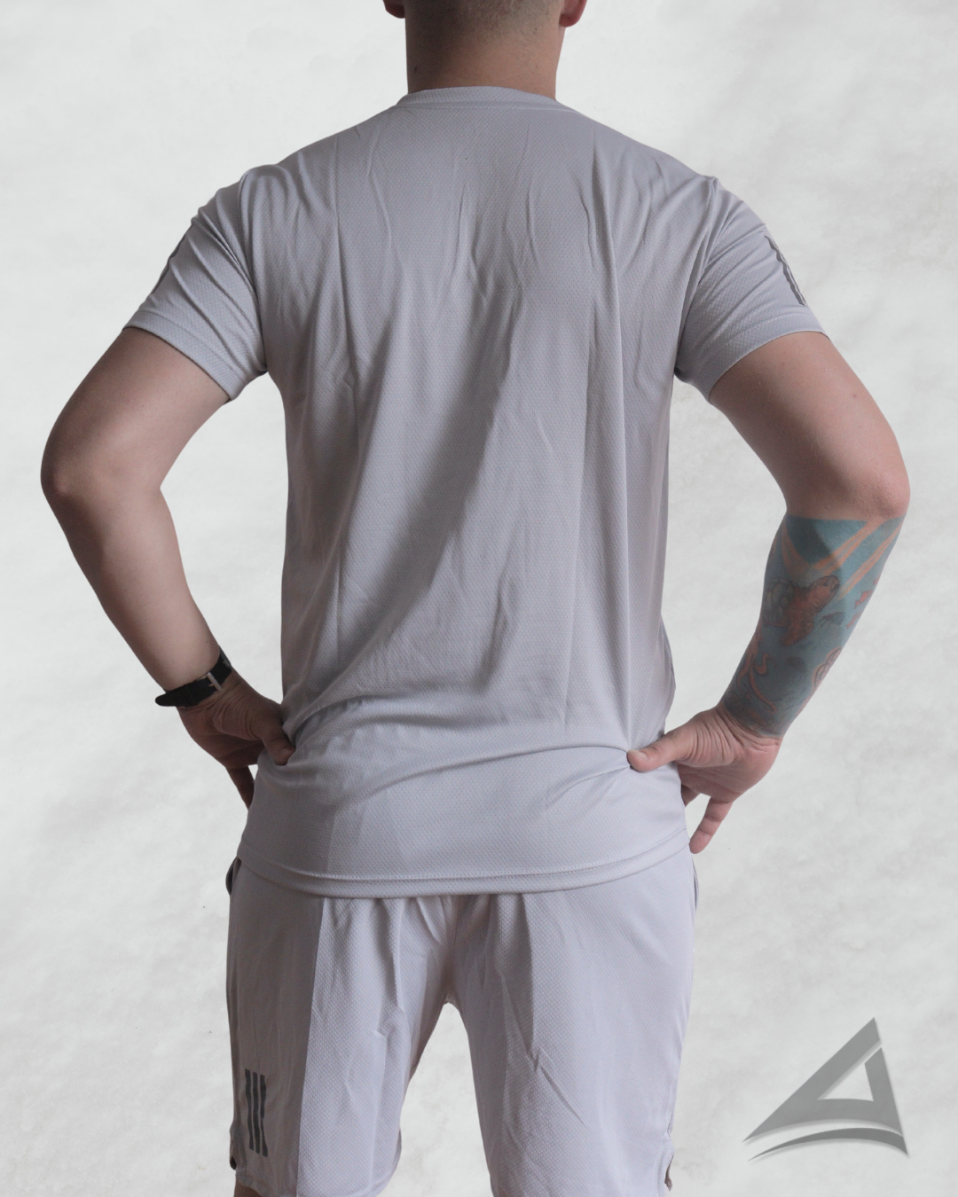 Conjunto Dri-fit Camiseta e Shorts - Adidas