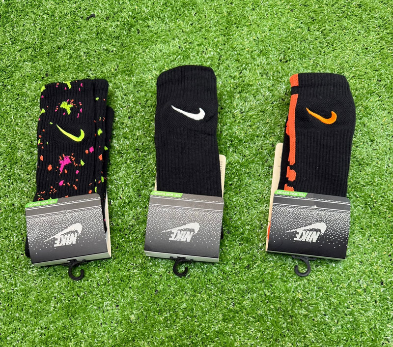 Kit com 3 meias Nike 100% algodão