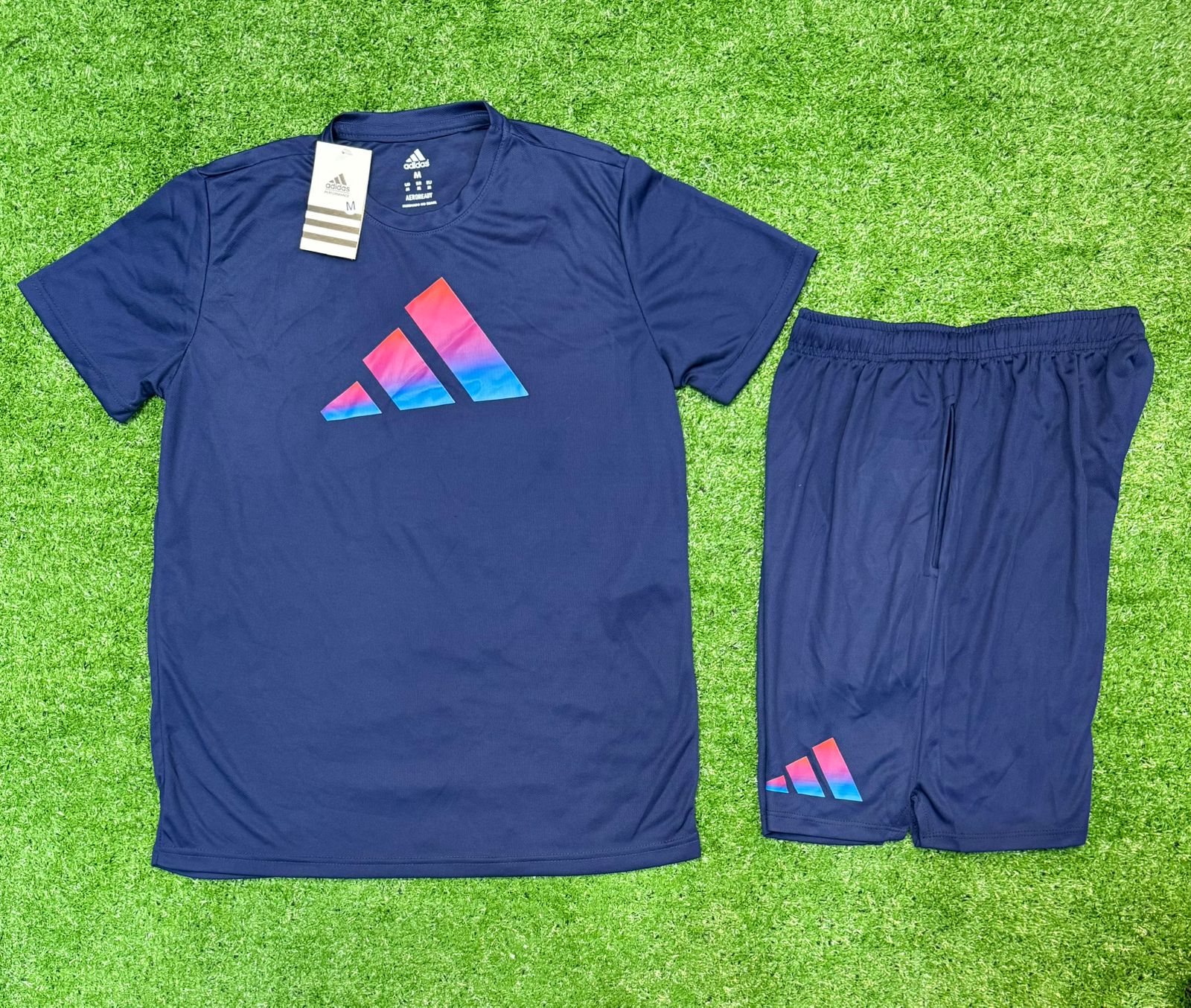 Conjunto Camiseta e Shorts Dri-fit - Adidas
