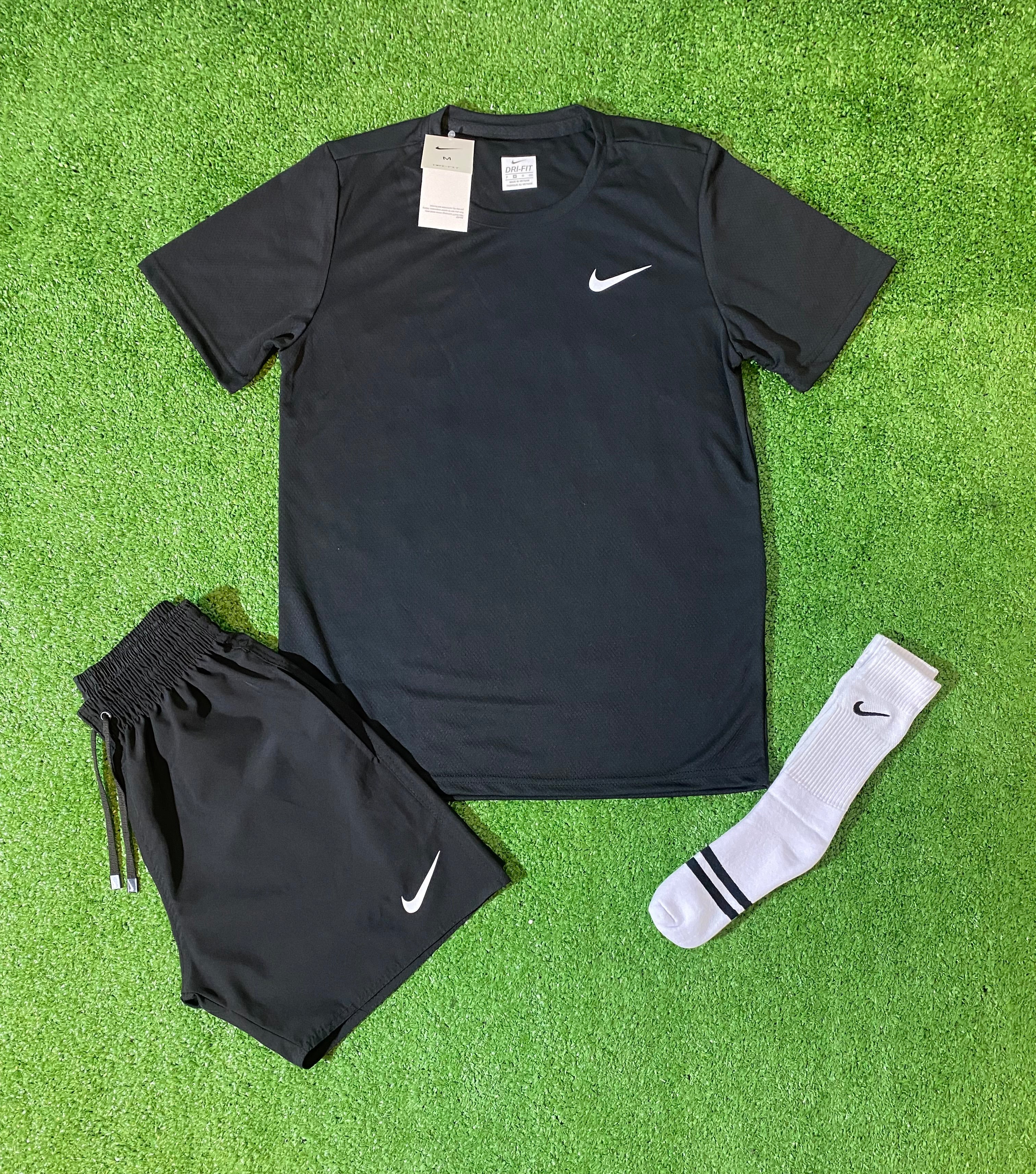 Conjunto Camiseta + Shorts + Meia Dri-fit - Nike