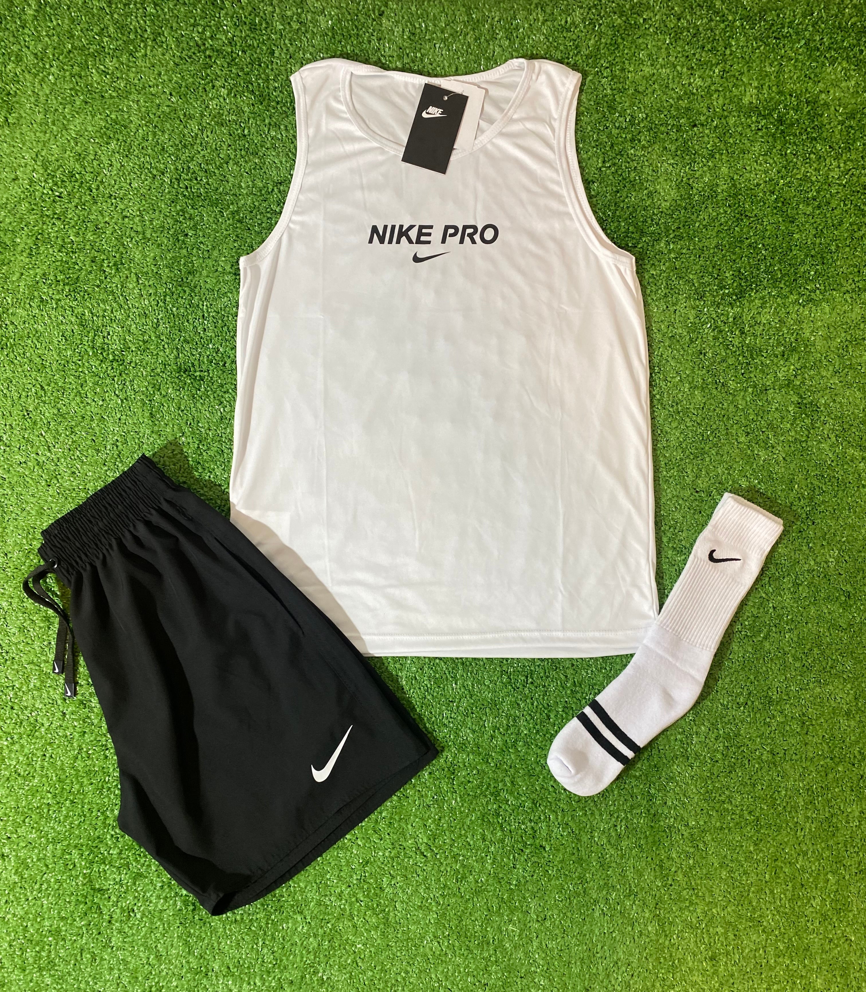 Kit Regata + Shorts + Meia Dri-fit - Nike Pro