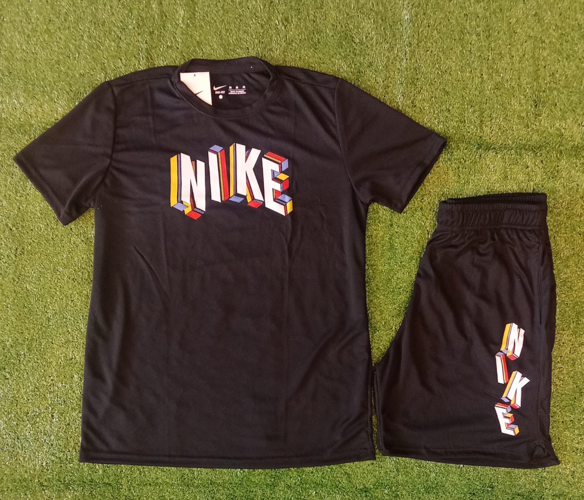 Conjunto Dri-fit Camiseta e Shorts - Nike
