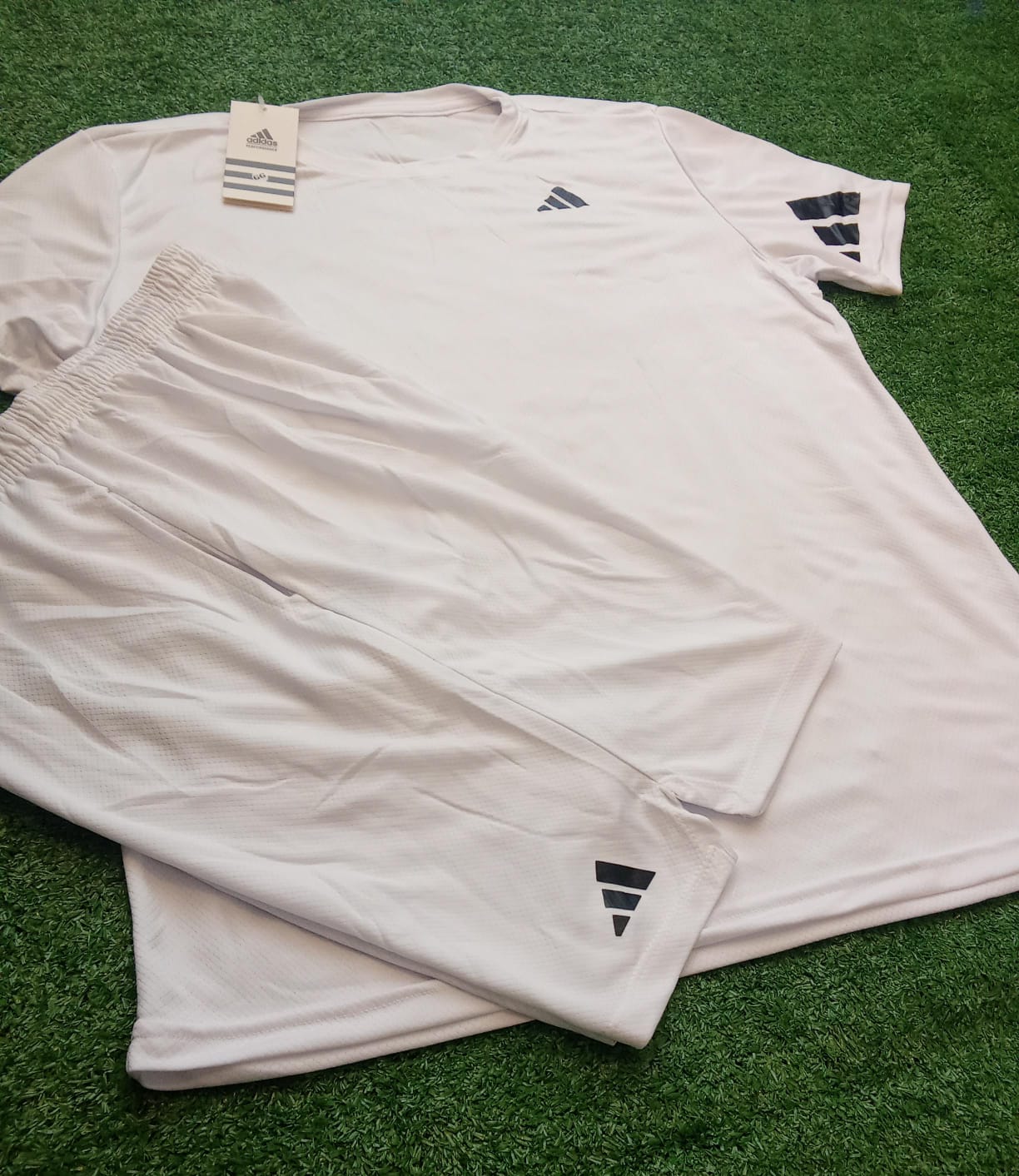 Conjunto Camiseta e Shorts Dri-fit - Adidas