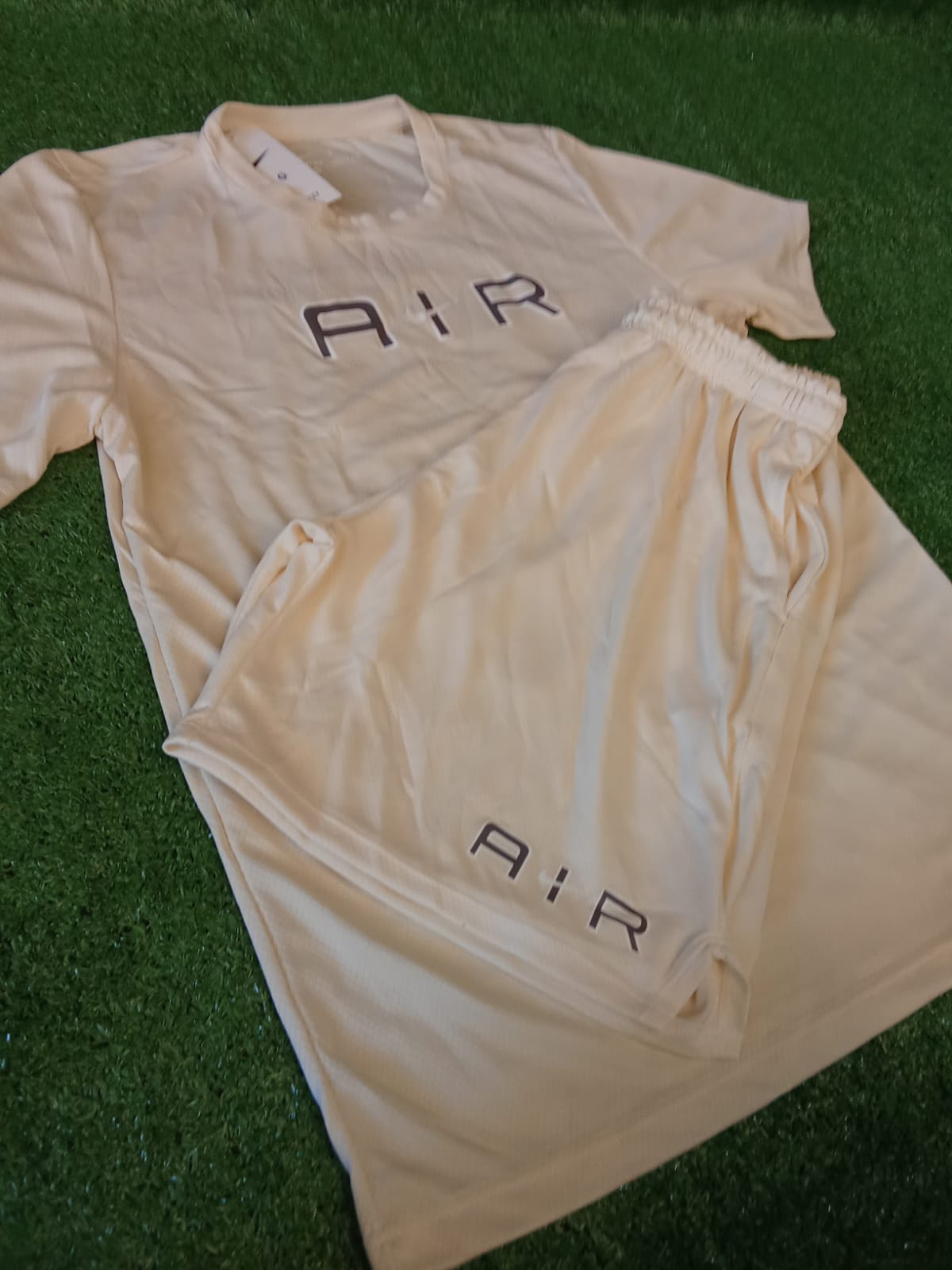 Conjunto Dri-fit Camiseta e Shorts - Nike Air