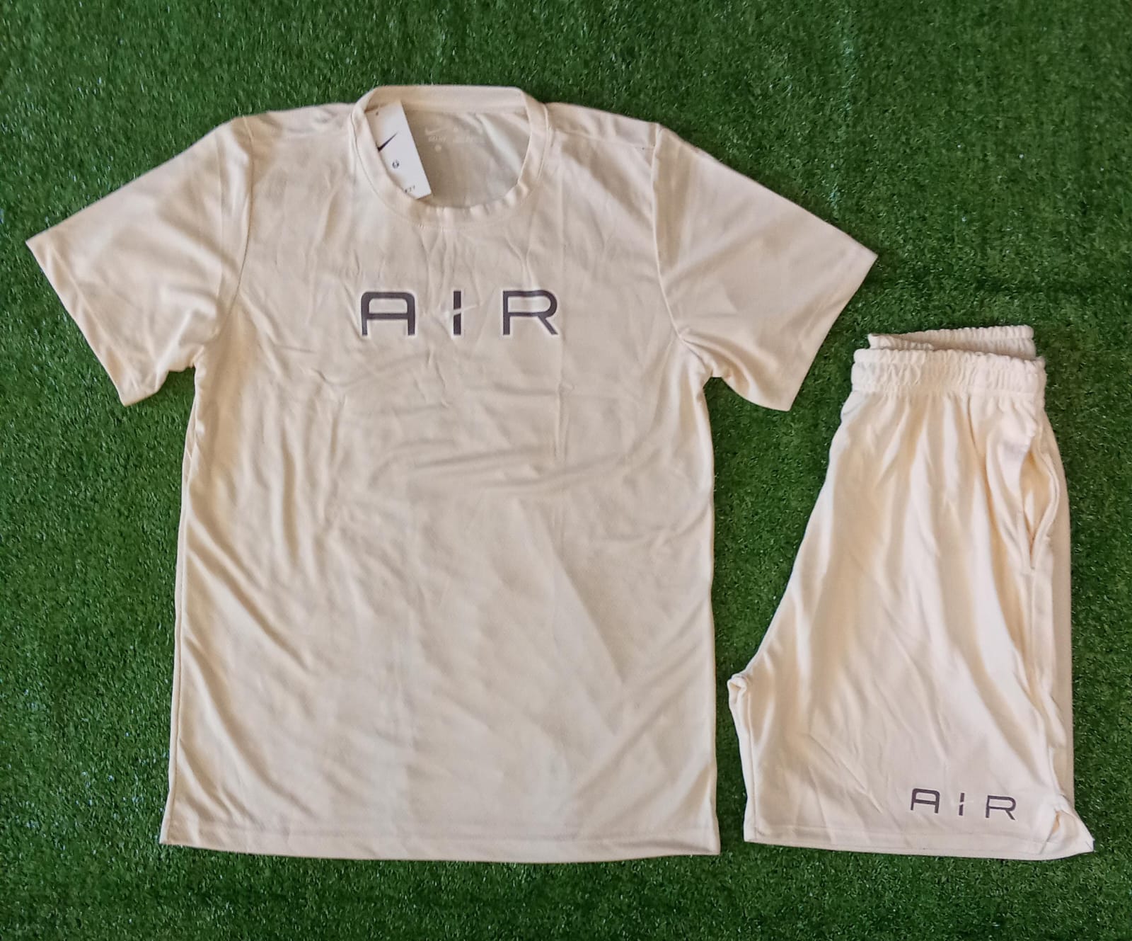 Conjunto Dri-fit Camiseta e Shorts - Nike Air
