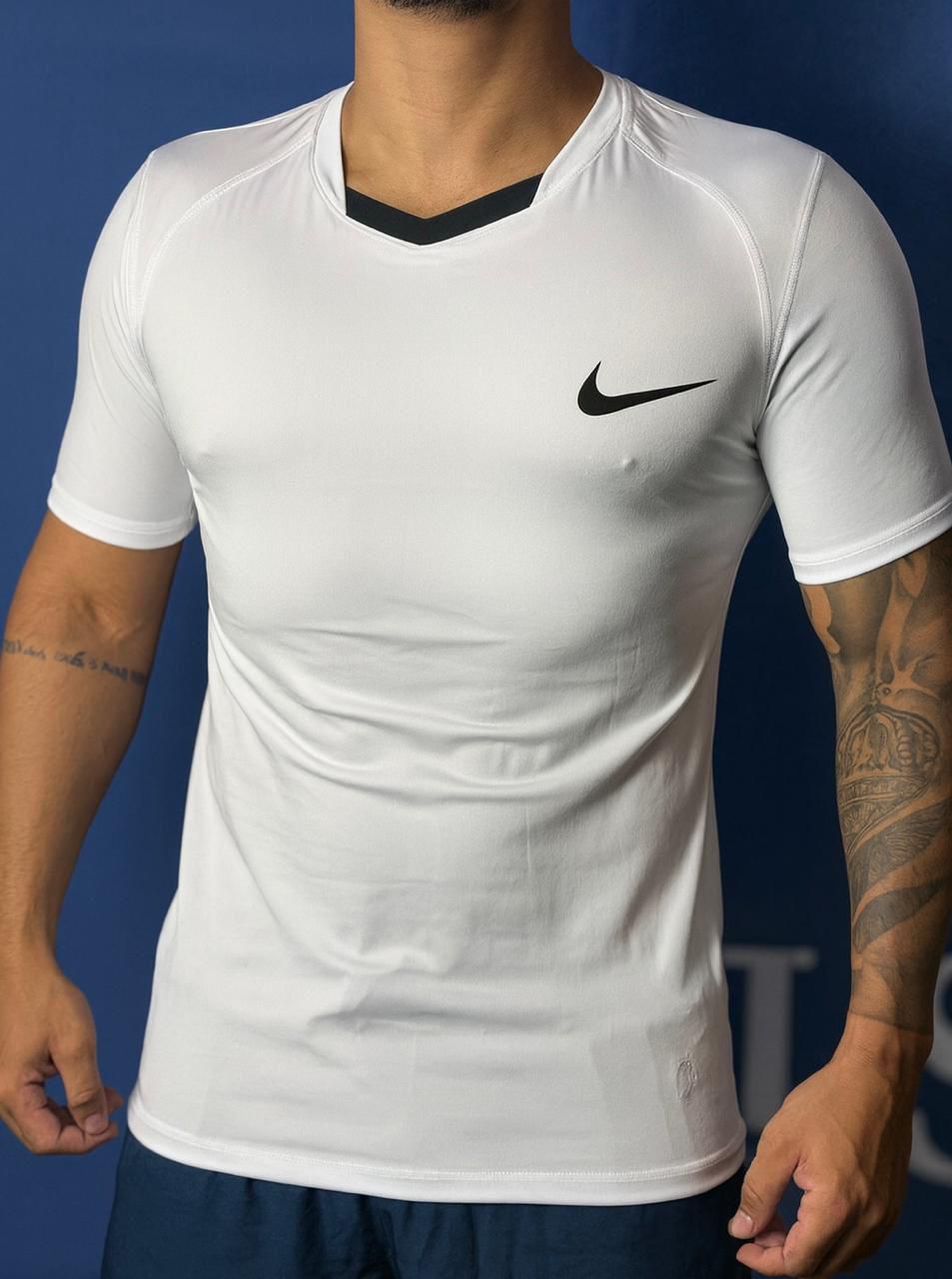 Camisa Nike Dri-Fit compressão T