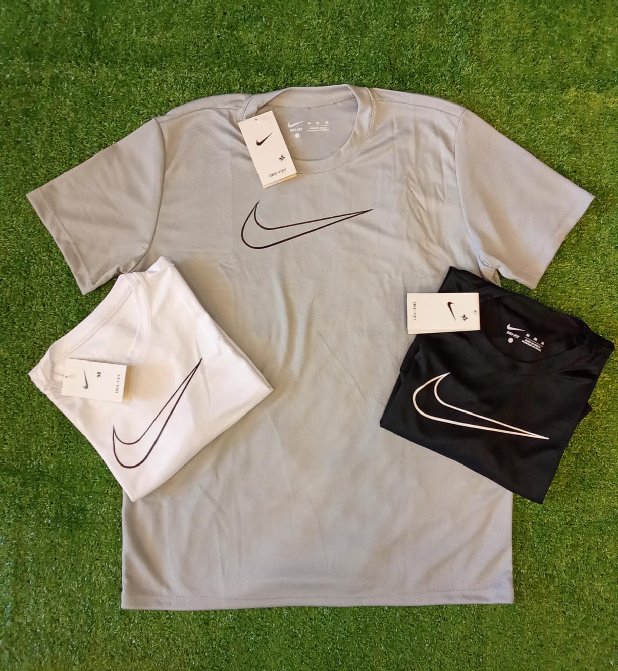 Kit com 3 camisas Nike Dri-fit