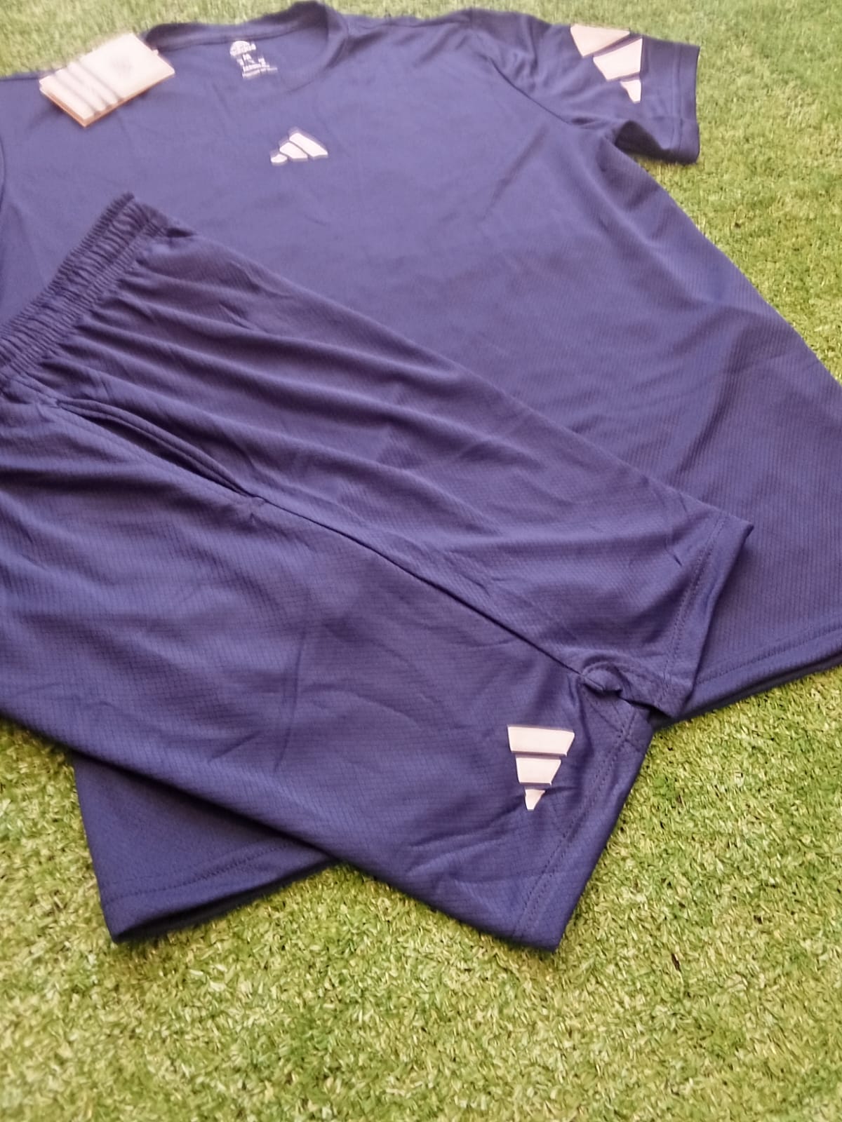 Conjunto Camiseta e Shorts Dri-fit - Adidas
