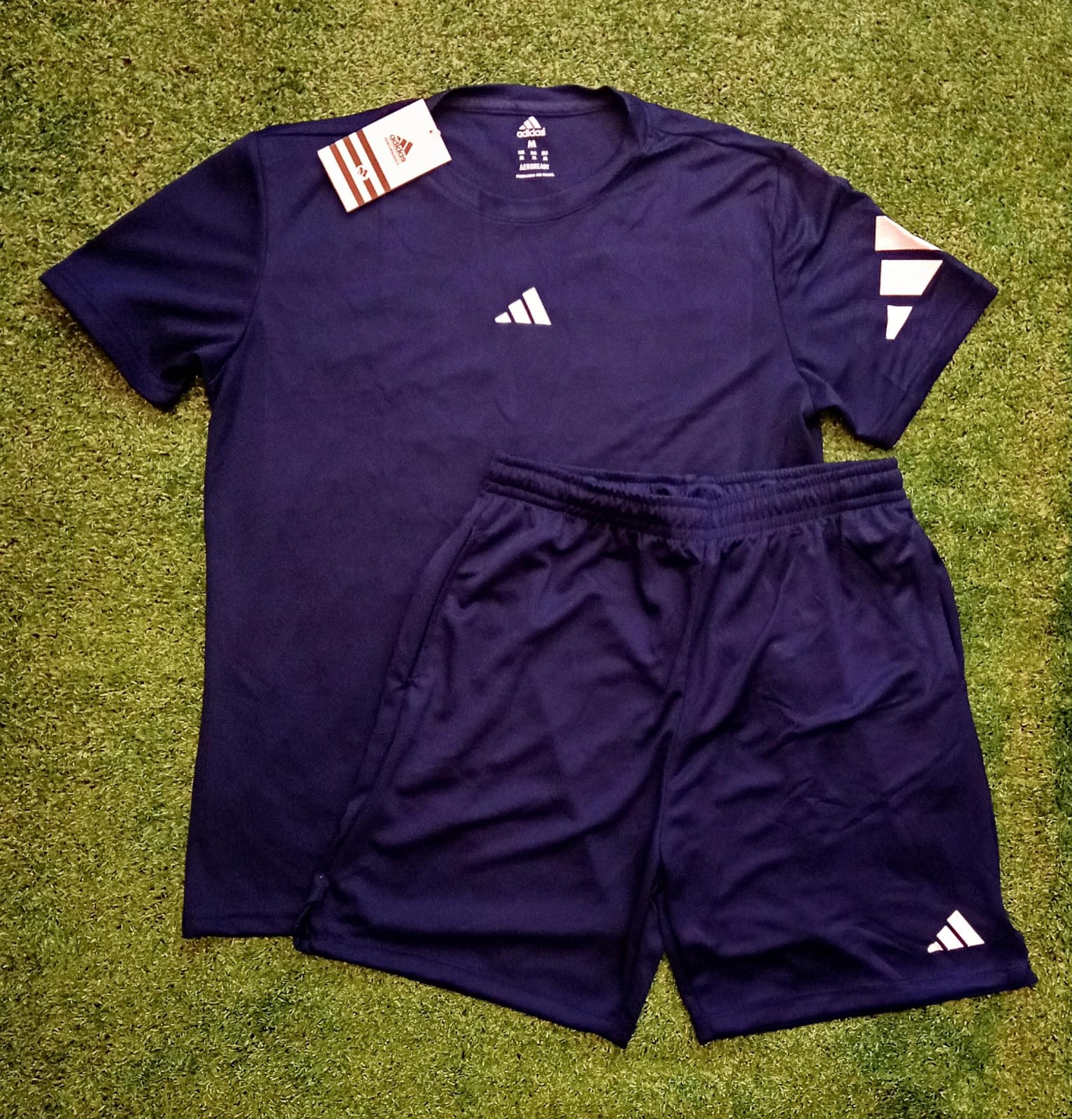 Conjunto Camiseta e Shorts Dri-fit - Adidas