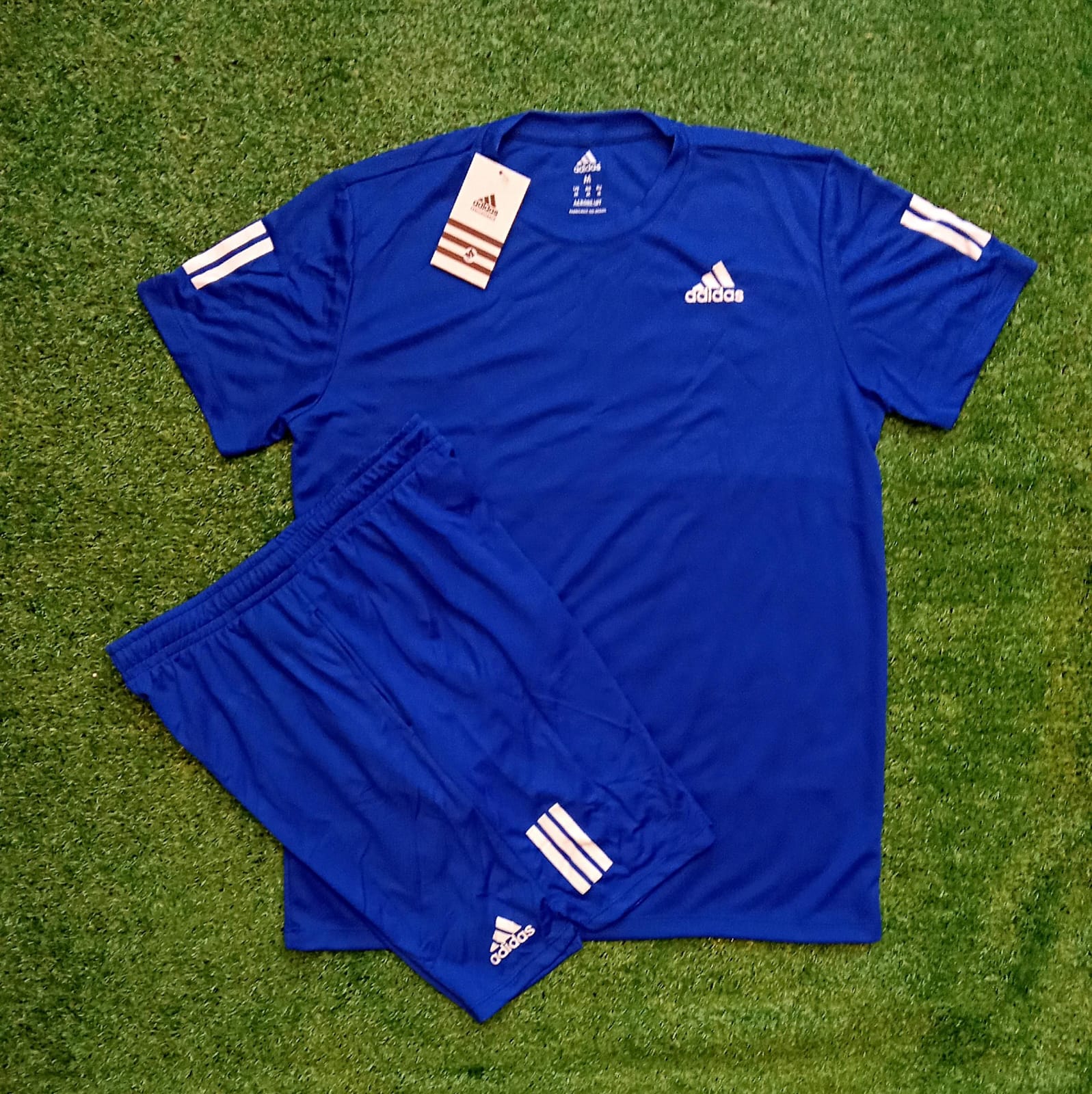 Conjunto Camiseta e Shorts Dri-fit - Adidas