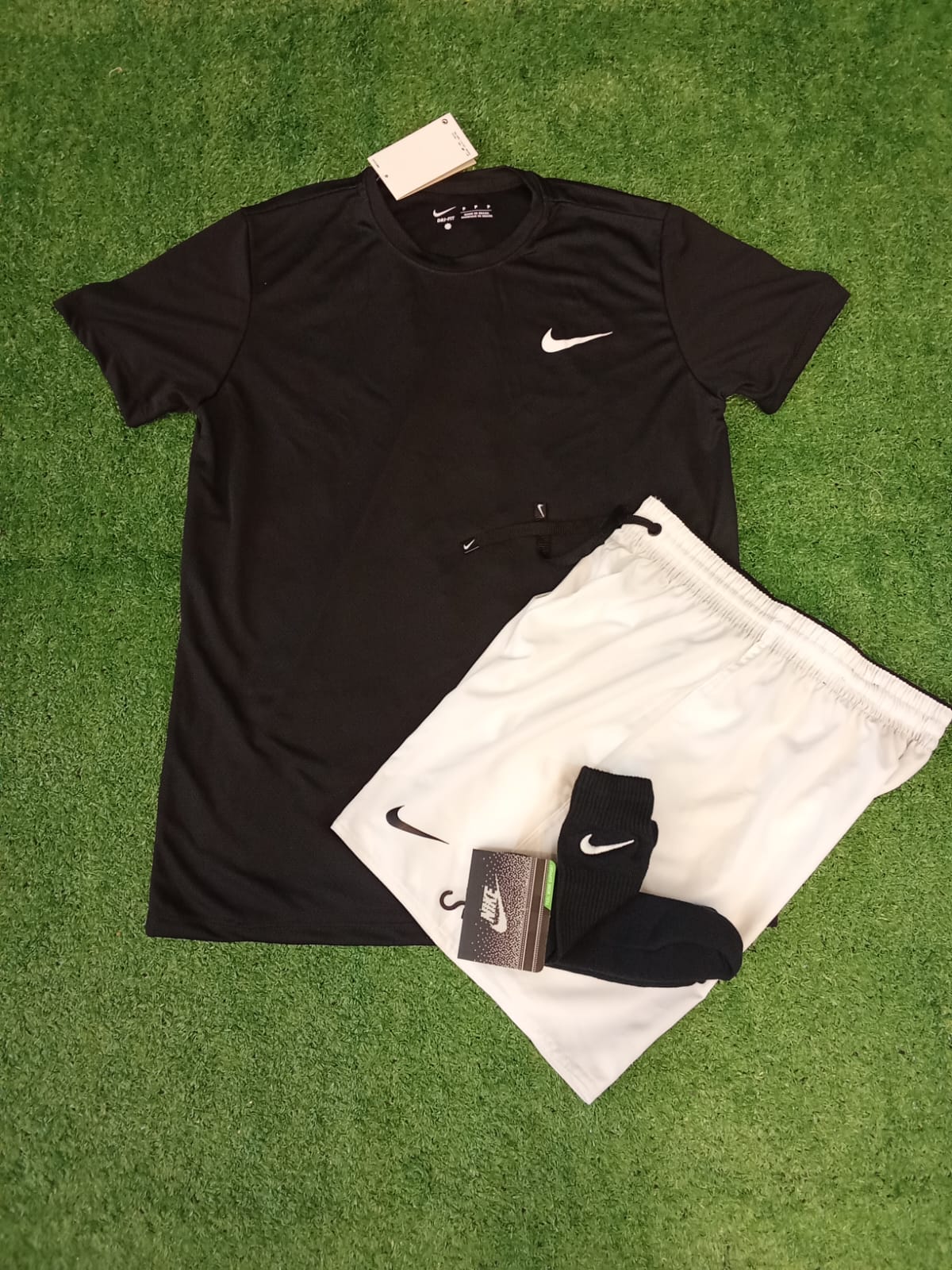Kit Nike treeP Dri-Fit