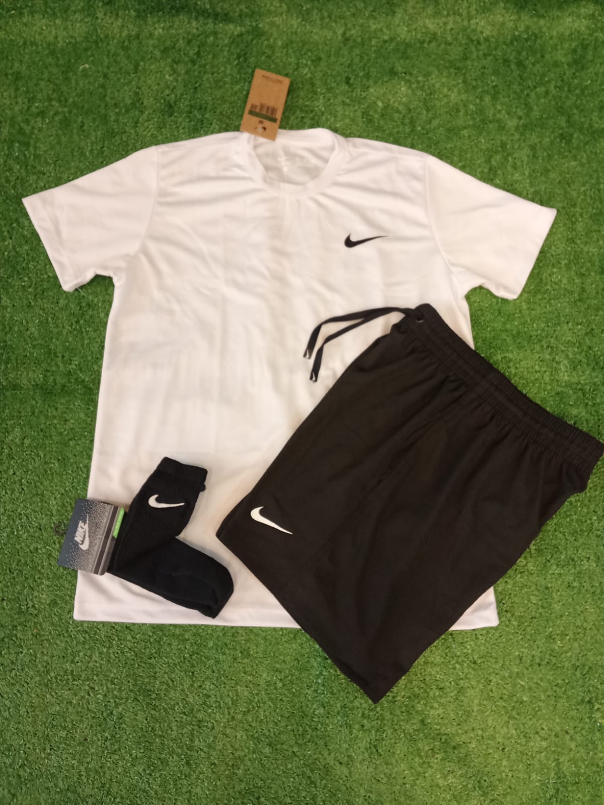 Kit Nike treeP Dri-Fit