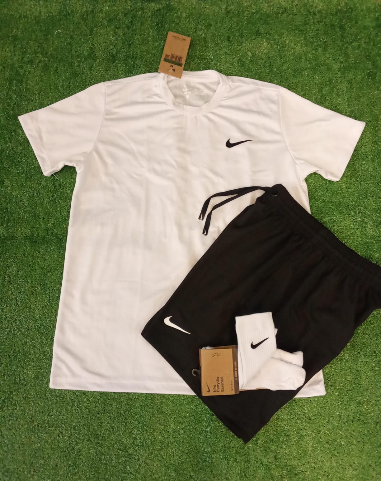 Kit Nike treeP Dri-Fit