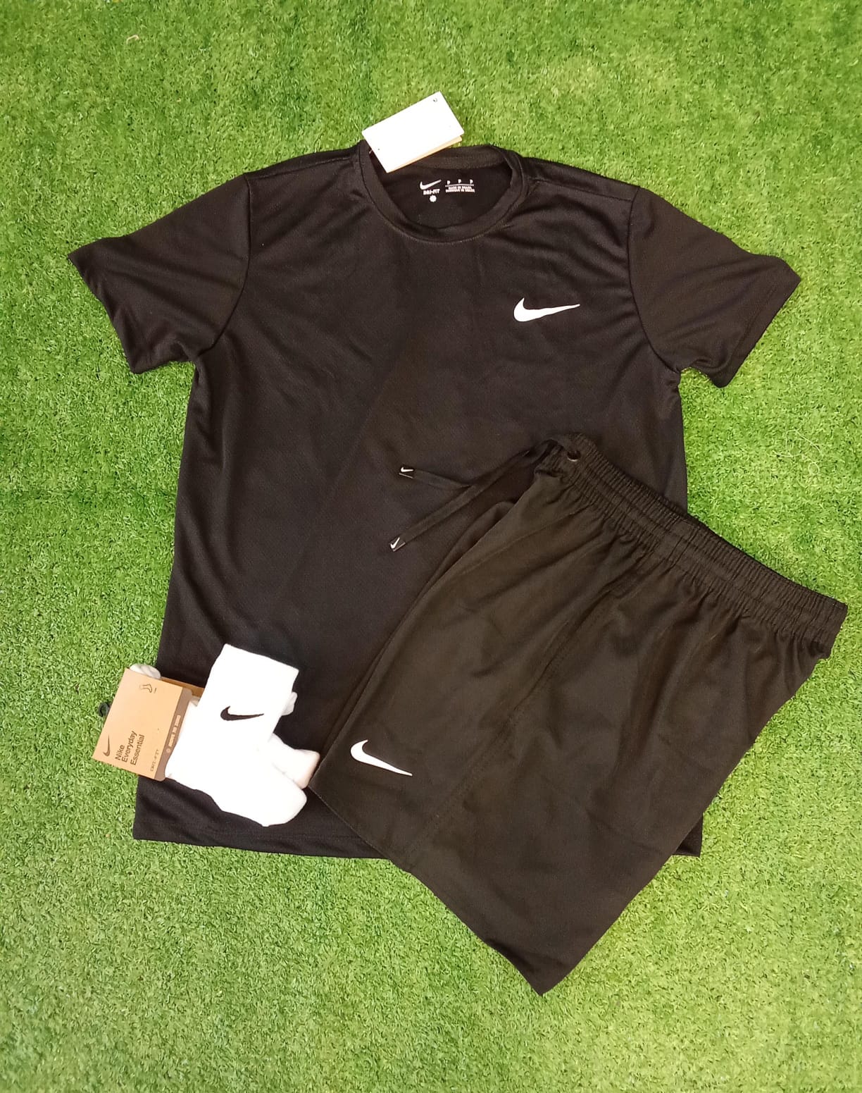 Kit Nike treeP Dri-Fit