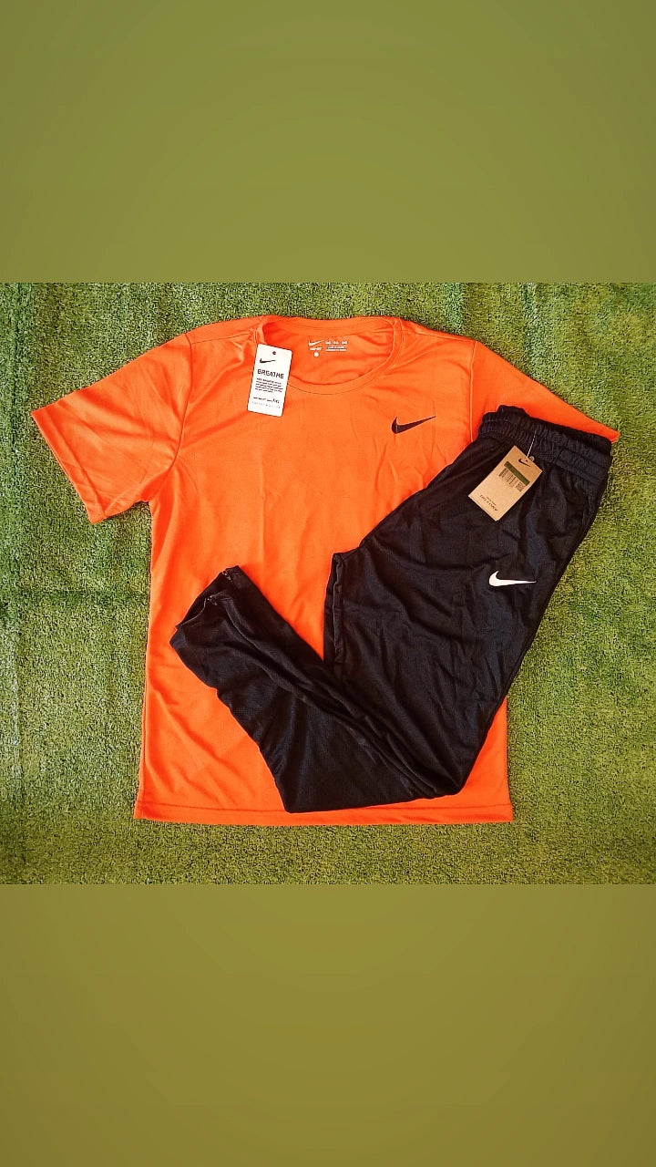 Conjunto Camiseta e Calça Dri-fit - Nike